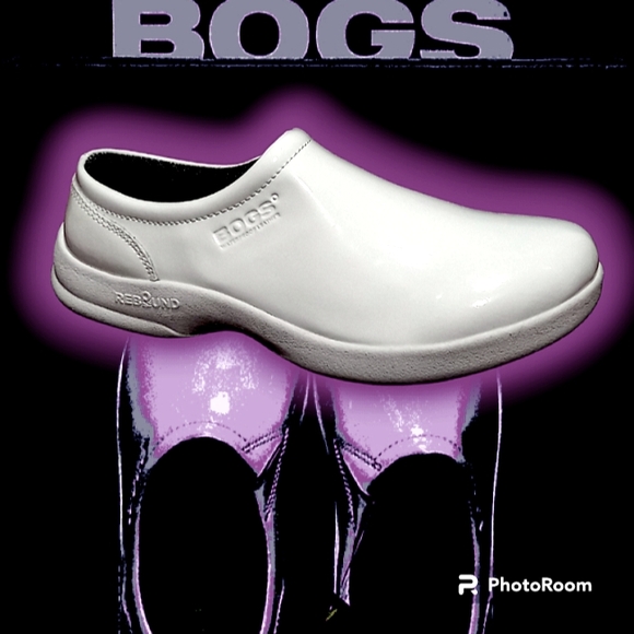BOGS Ramsey Patent Leather Clog | (White) Women's Size 6 | SN 71794-100 - Picture 1 of 13